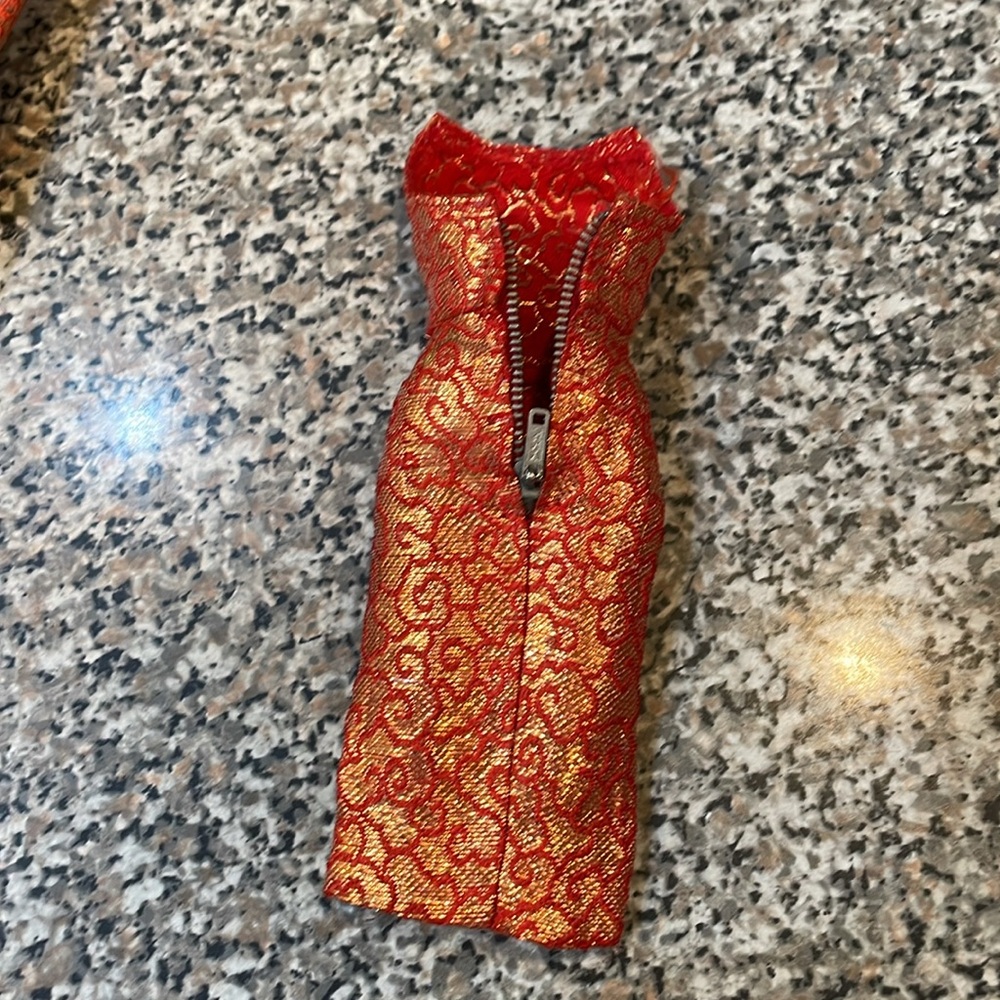 1960s vintage platinum blonde, Barbie doll / beautiful brocade 2 piece outfit - Picture 7 of 13
